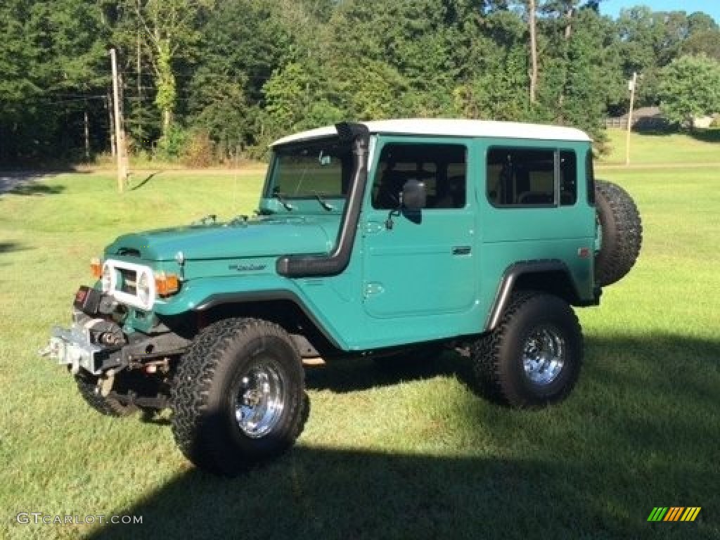 1977 Land Cruiser FJ40 - Rustic Green / Gray photo #2