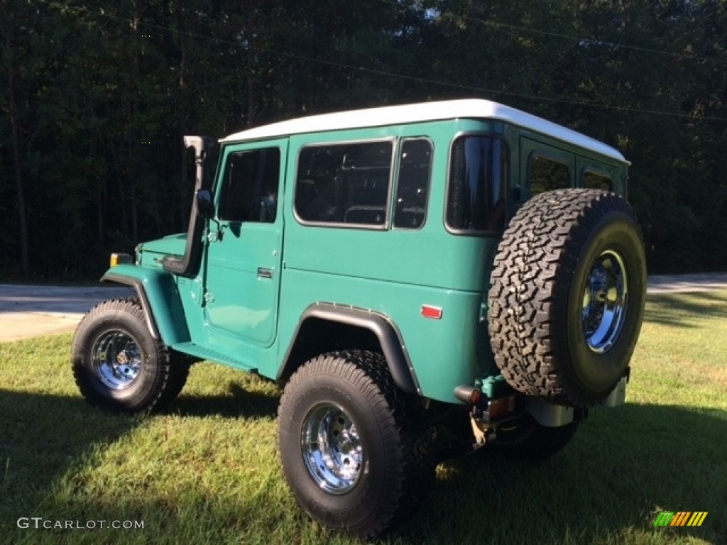 1977 Land Cruiser FJ40 - Rustic Green / Gray photo #4
