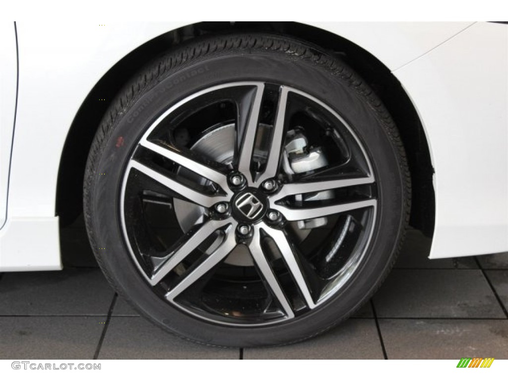 2017 Honda Accord Touring Sedan Wheel Photos