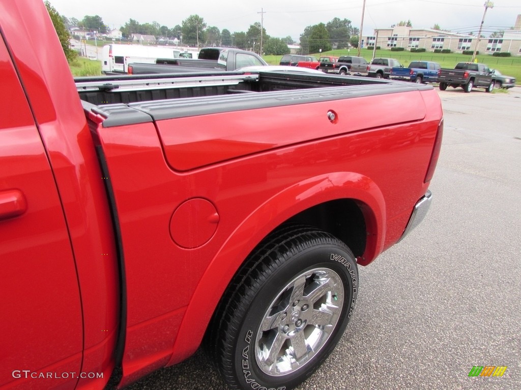 2011 Ram 1500 Laramie Crew Cab 4x4 - Flame Red / Light Pebble Beige/Bark Brown photo #15