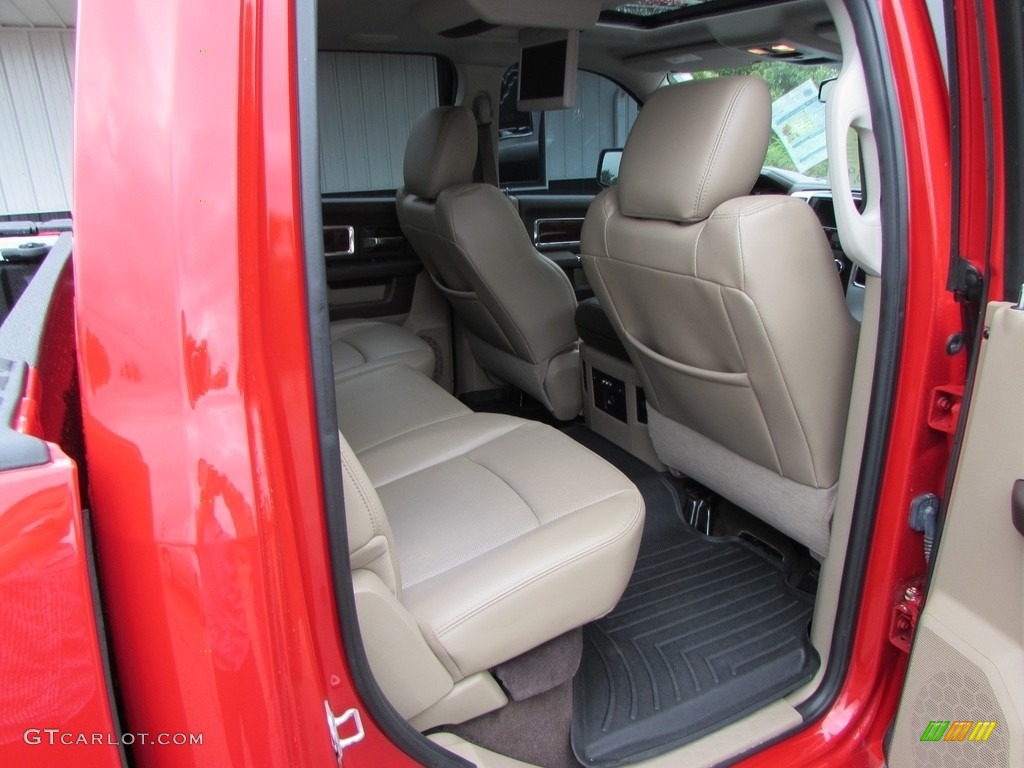 2011 Ram 1500 Laramie Crew Cab 4x4 - Flame Red / Light Pebble Beige/Bark Brown photo #23