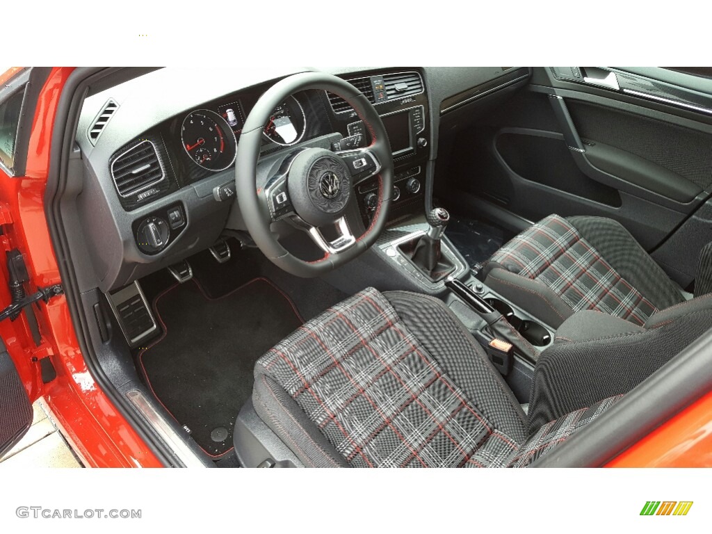 Titan Black Interior 2017 Volkswagen Golf GTI 4-Door 2.0T Sport Photo #115800993