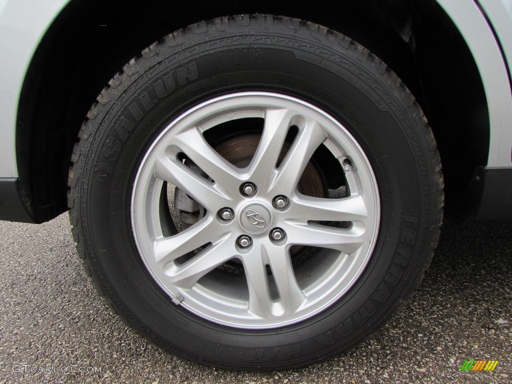2010 Hyundai Santa Fe GLS 4WD Wheel Photos