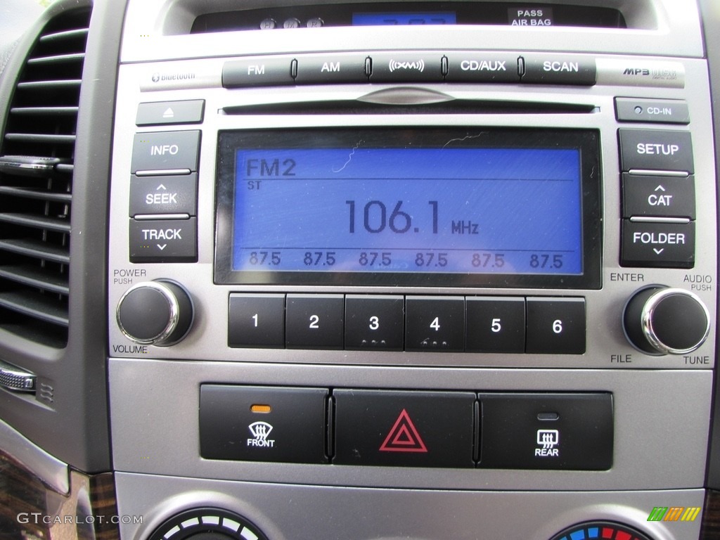 2010 Hyundai Santa Fe GLS 4WD Controls Photo #115802427