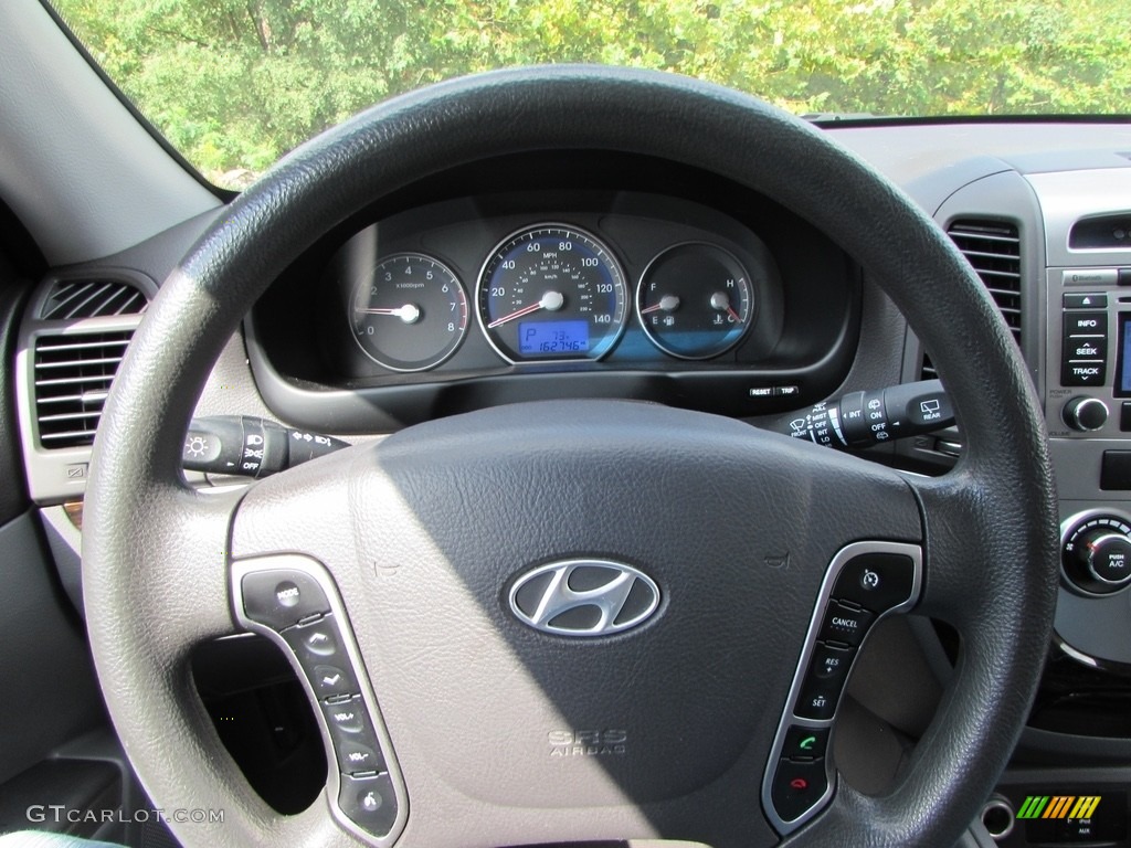 2010 Hyundai Santa Fe GLS 4WD Steering Wheel Photos
