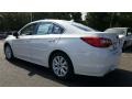 Crystal White Pearl - Legacy 2.5i Premium Photo No. 4