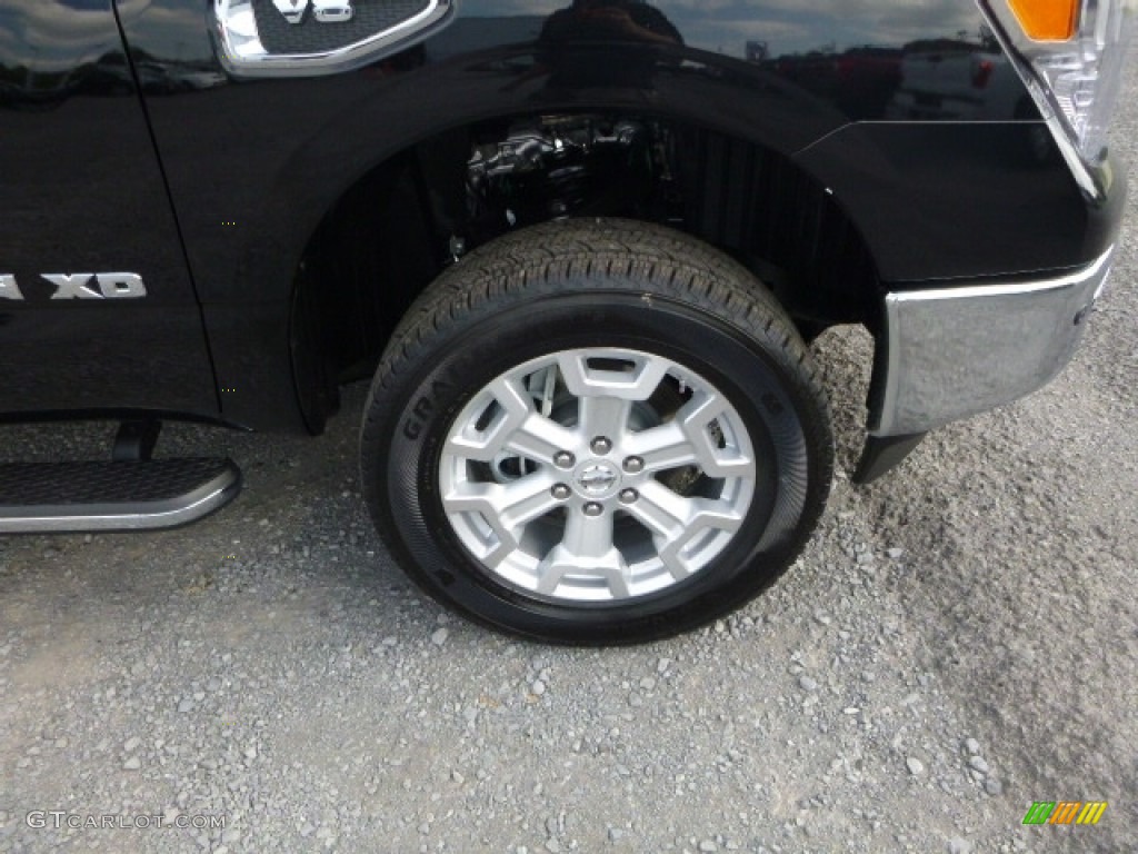 2017 Nissan TITAN XD SV Crew Cab 4x4 Wheel Photos