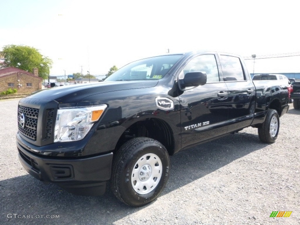 Magnetic Black 2017 Nissan TITAN XD S Crew Cab 4x4 Exterior Photo #115810186