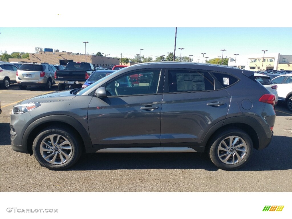 Coliseum Gray 2017 Hyundai Tucson SE Exterior Photo #115813380