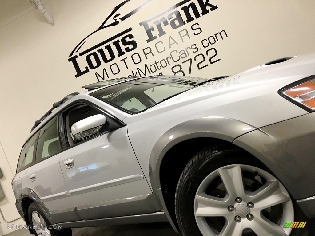 2005 Outback 2.5XT Limited Wagon - Brilliant Silver Metallic / Off Black photo #22