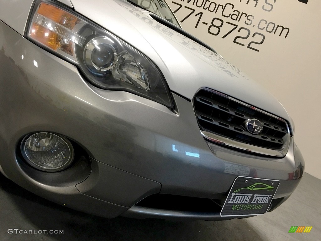 2005 Outback 2.5XT Limited Wagon - Brilliant Silver Metallic / Off Black photo #26