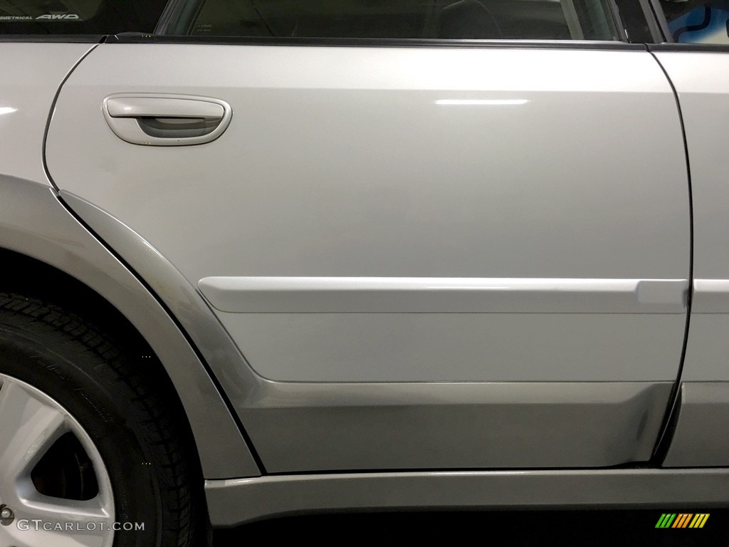 2005 Outback 2.5XT Limited Wagon - Brilliant Silver Metallic / Off Black photo #35
