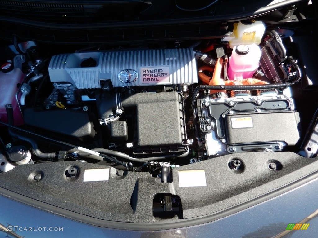 2017 Prius v Two - Magnetic Gray Metallic / Black photo #8