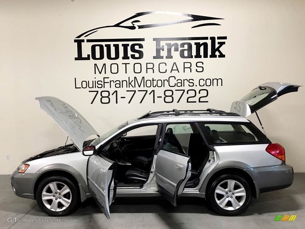 2005 Outback 2.5XT Limited Wagon - Brilliant Silver Metallic / Off Black photo #116
