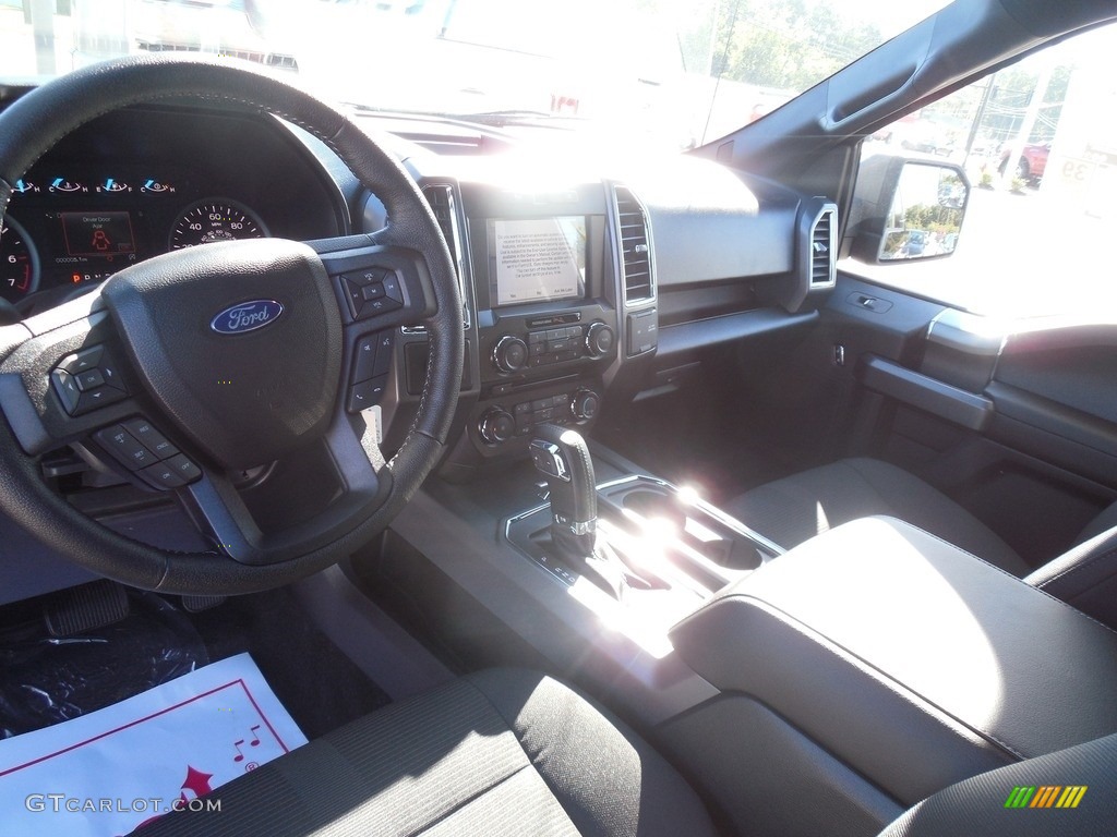 2016 F150 XLT SuperCab 4x4 - Shadow Black / Black photo #3