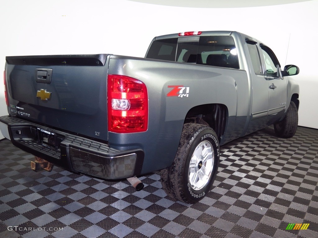 2011 Silverado 1500 LT Extended Cab 4x4 - Steel Green Metallic / Light Titanium/Dark Titanium photo #9