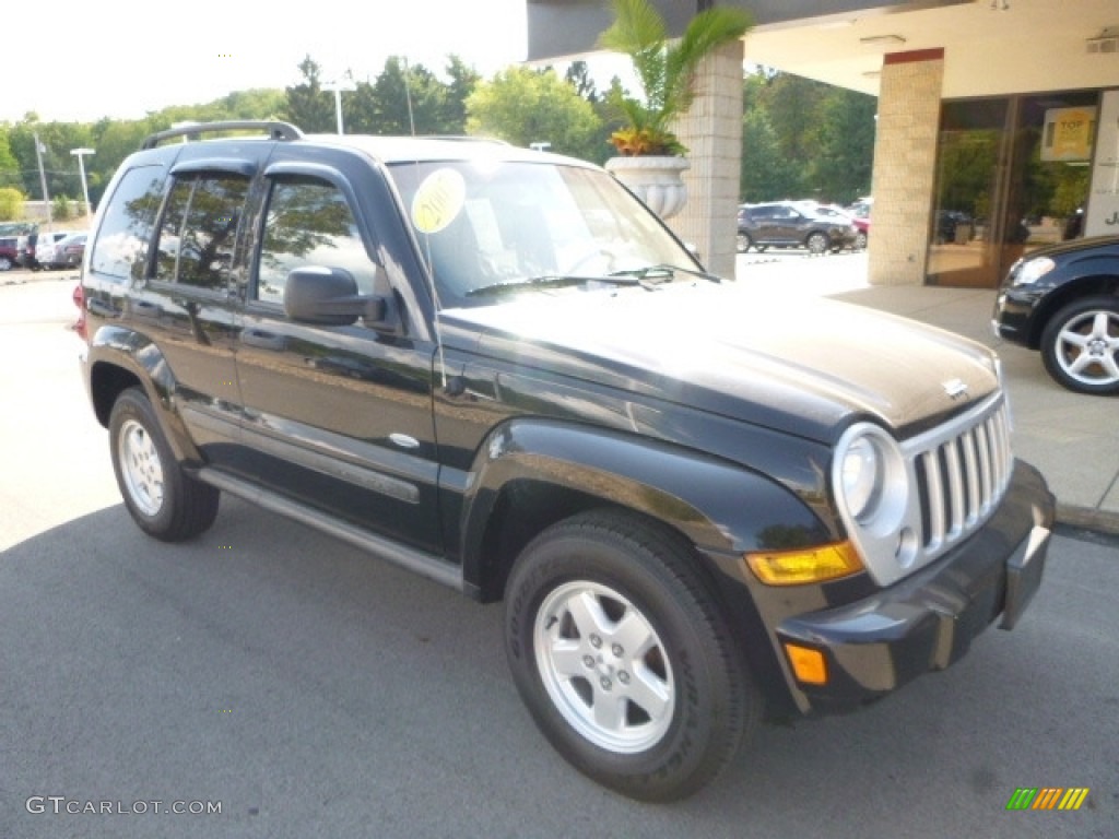 2007 Liberty Sport 4x4 - Black Clearcoat / Medium Slate Gray photo #8