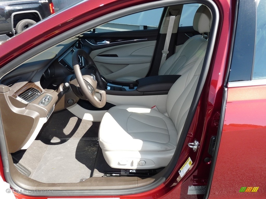 Light Neutral Interior 2017 Buick LaCrosse Essence Photo #115823506