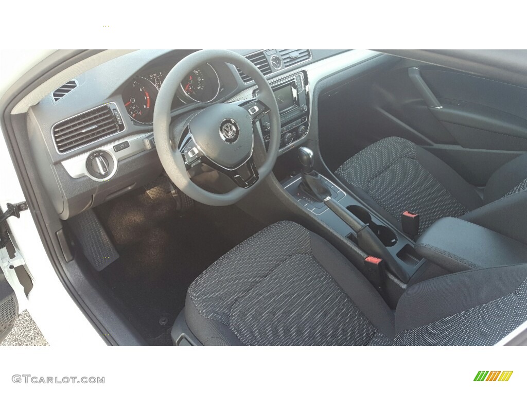 Titan Black Interior 2017 Volkswagen Passat S Sedan Photo #115827012