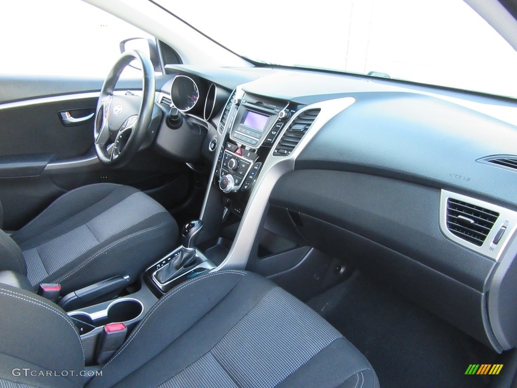 2013 Elantra GT - Silver / Black photo #44