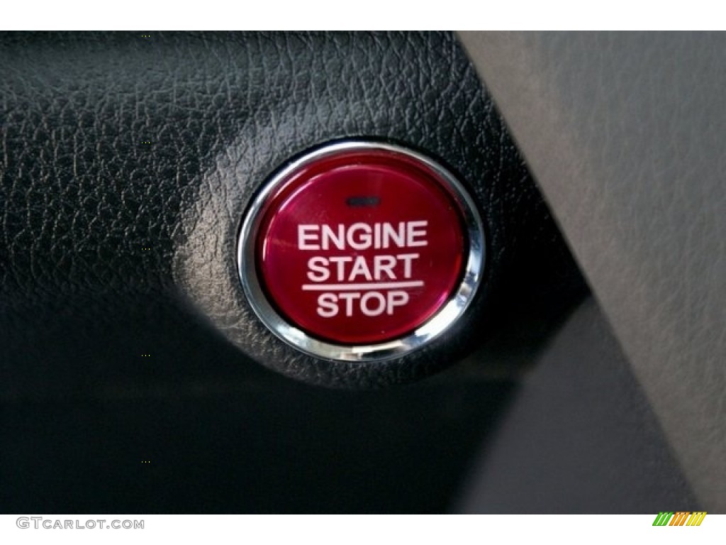 2017 RDX Technology - Modern Steel Metallic / Ebony photo #40