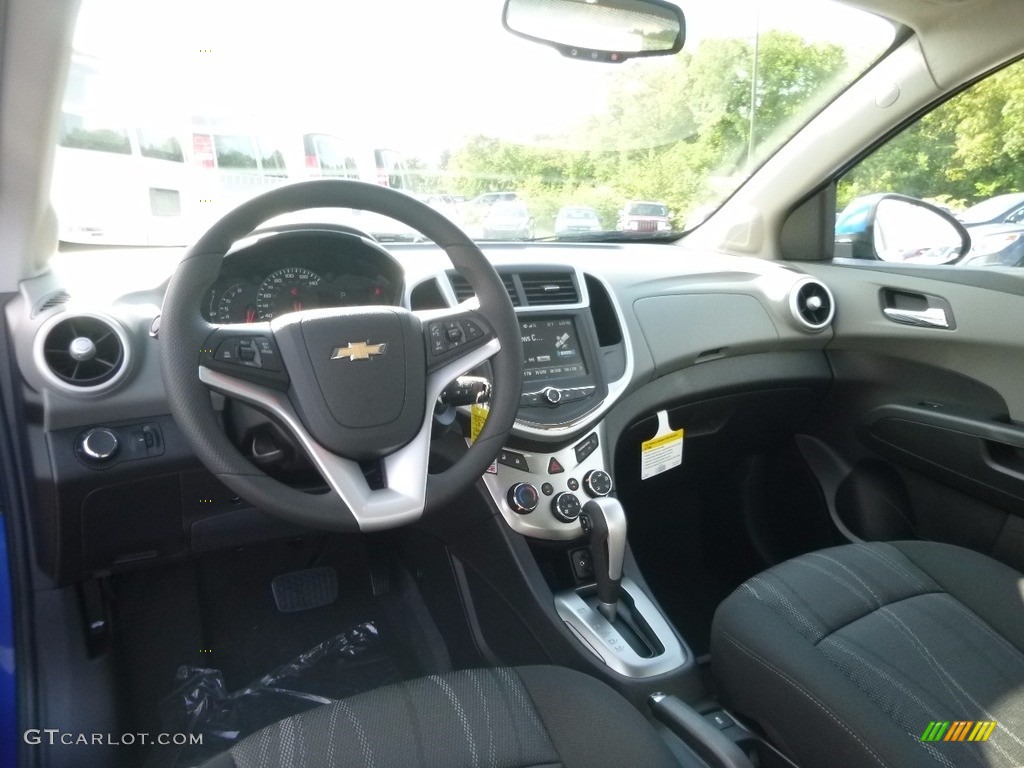 2017 Sonic LT Sedan - Kinetic Blue Metallic / Jet Black/Dark Titanium photo #12