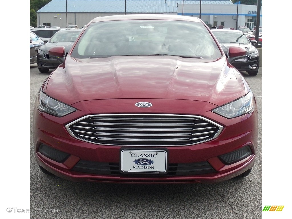 2017 Fusion SE - Ruby Red / Ebony photo #2