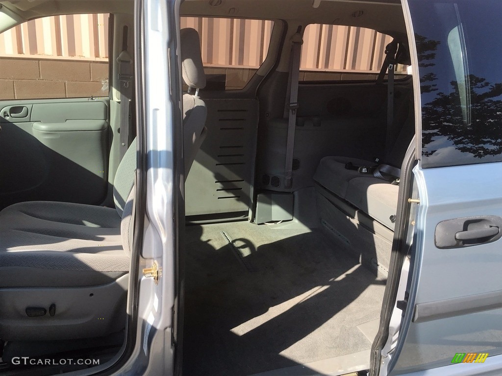 2005 Grand Caravan SE - Butane Blue Pearl / Medium Slate Gray photo #14