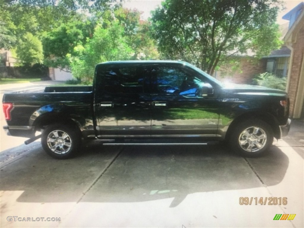 2016 F150 XLT SuperCrew - Green Gem / Medium Earth Gray photo #2