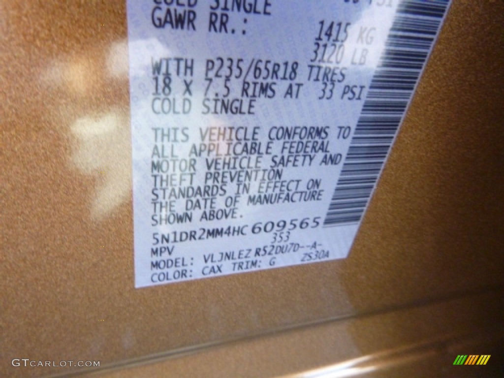 2017 Nissan Pathfinder SV 4x4 Parts Photos