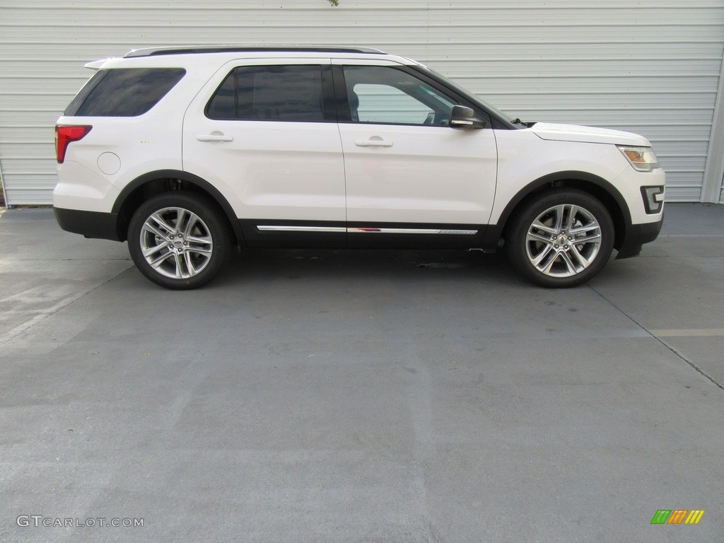 2017 Explorer XLT - White Platinum / Ebony Black photo #3