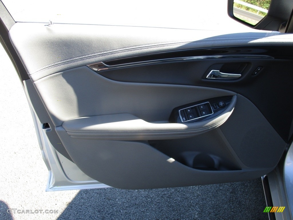 2017 Impala LT - Silver Ice Metallic / Jet Black/Dark Titanium photo #11