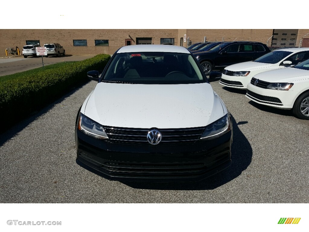 Black Volkswagen Jetta