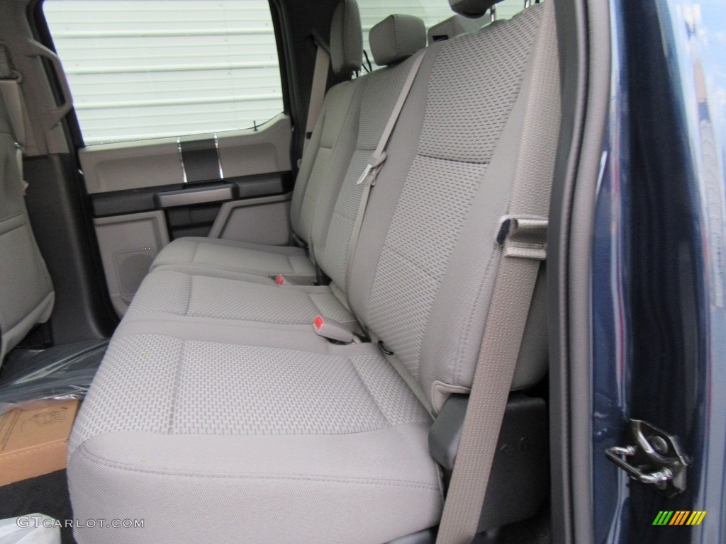 Medium Earth Gray Interior 2017 Ford F250 Super Duty XLT Crew Cab Photo #115853284