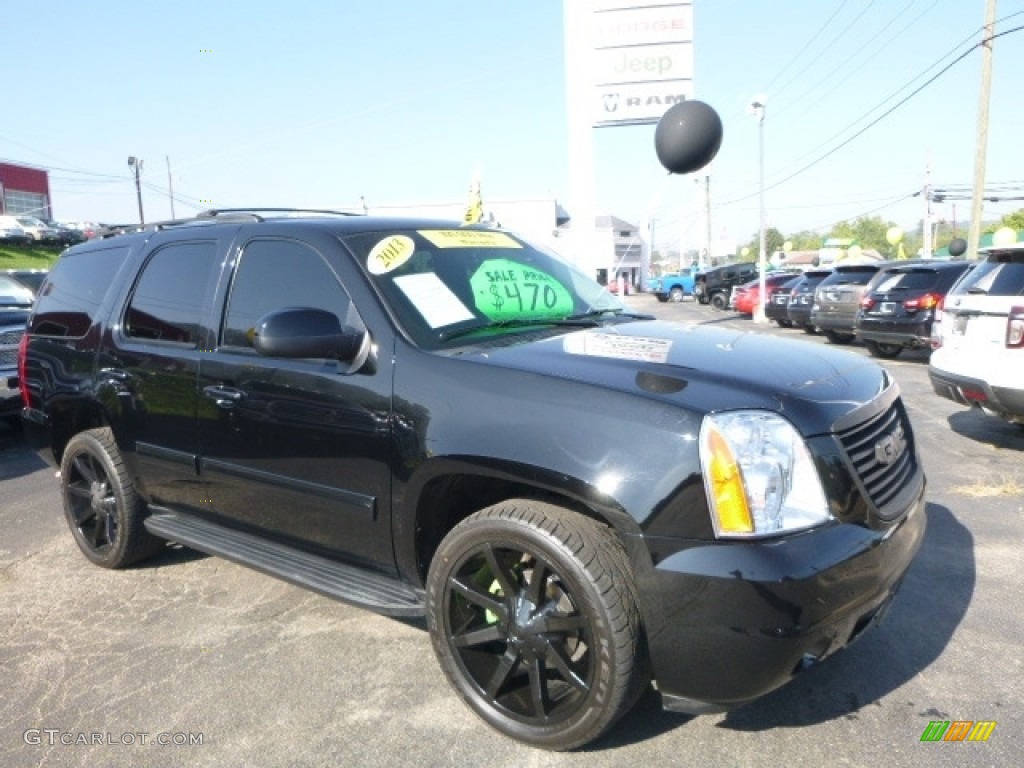 2013 Yukon SLT 4x4 - Onyx Black / Light Titanium photo #11