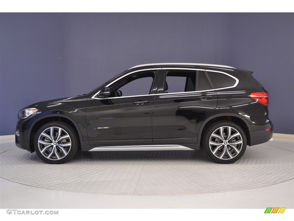 2017 X1 xDrive28i - Jet Black / Black photo #3