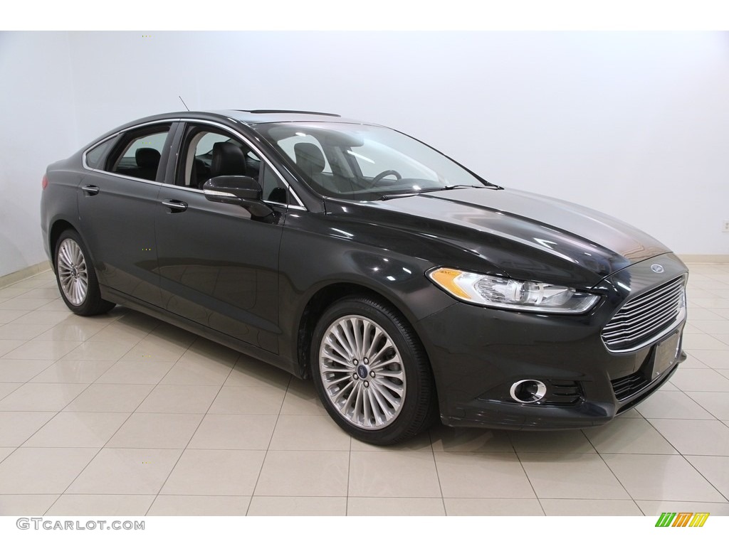 2014 Fusion Titanium - Tuxedo Black / Charcoal Black photo #1