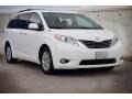 Super White 2014 Toyota Sienna XLE