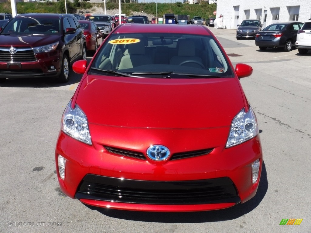 2015 Prius Two Hybrid - Barcelona Red Metallic / Bisque photo #3