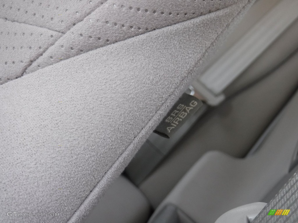 2015 Prius Two Hybrid - Barcelona Red Metallic / Bisque photo #14