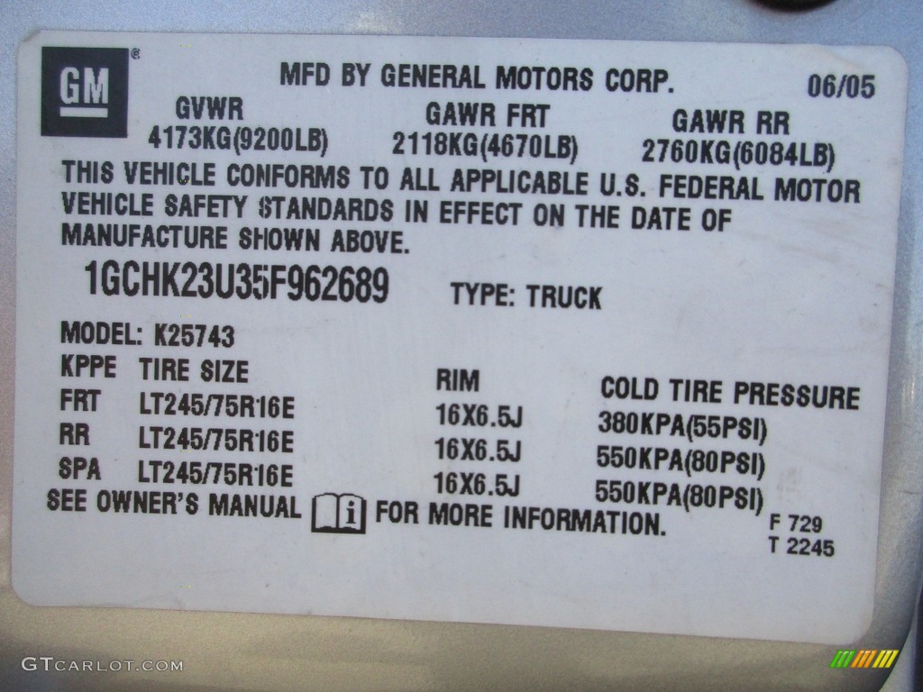 2005 Silverado 2500HD LS Crew Cab 4x4 - Silver Birch Metallic / Dark Charcoal photo #27