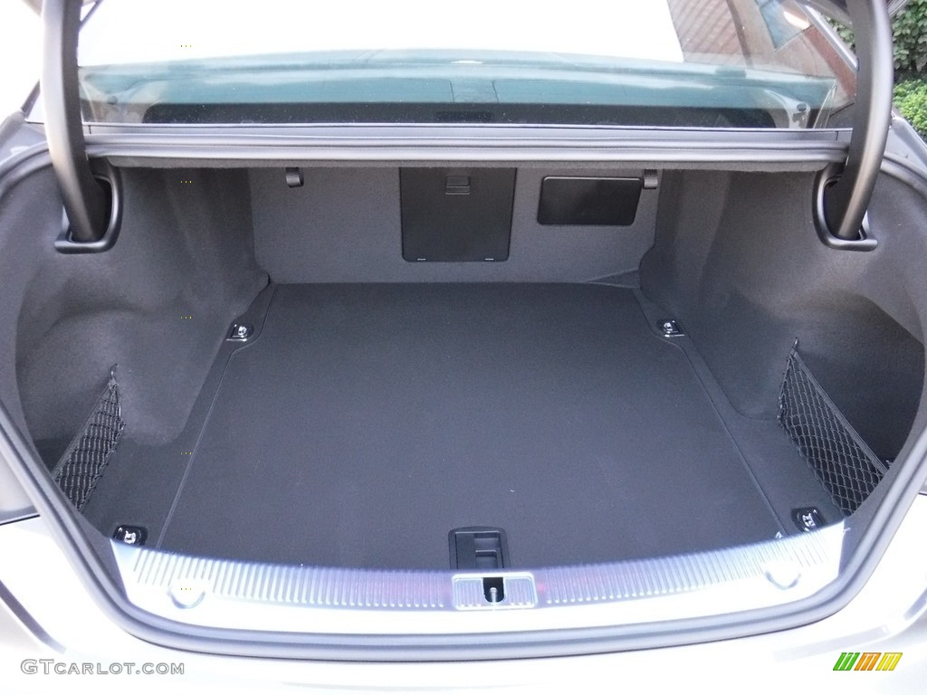 2017 Audi S8 plus 4.0T quattro Trunk Photos