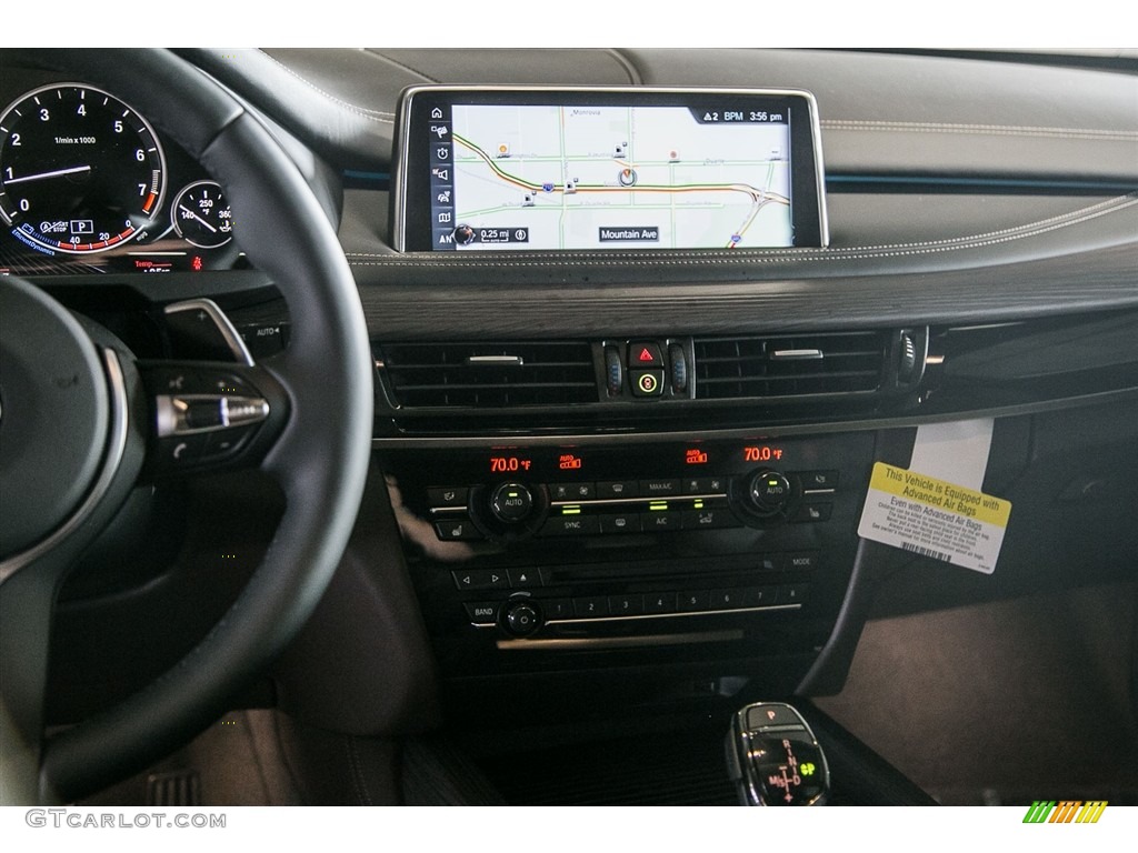 2017 BMW X5 xDrive50i Controls Photo #115883646