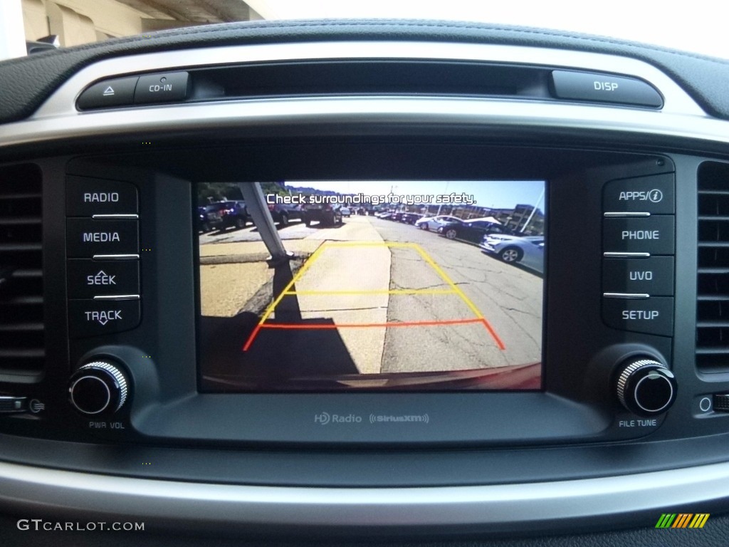 2017 Kia Sorento LX AWD Controls Photos
