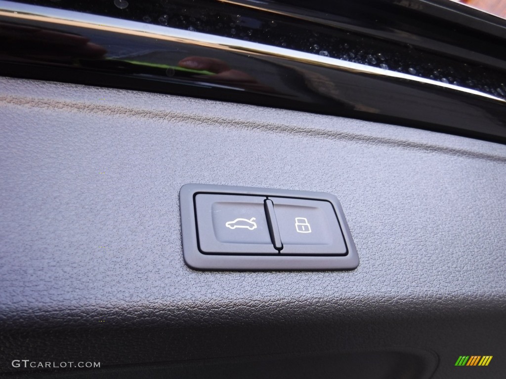 2017 A4 allroad 2.0T Premium Plus quattro - Brilliant Black / Black photo #35
