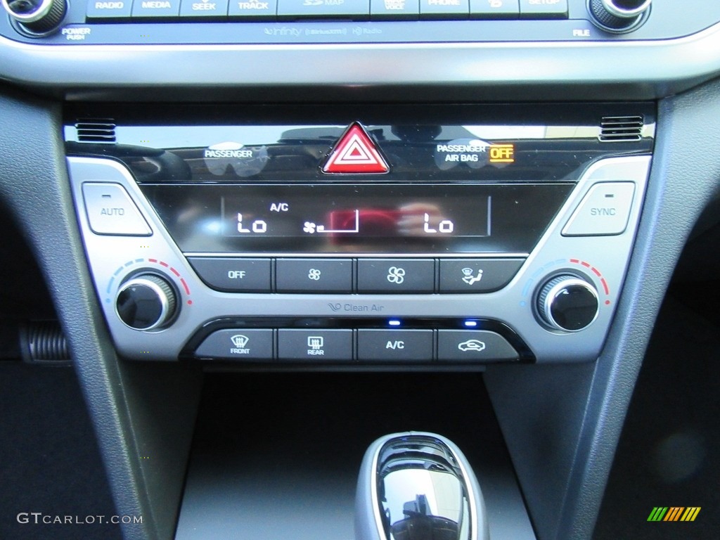 2017 Elantra Limited - Gray / Black photo #29