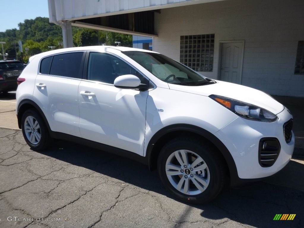 2017 Sportage LX AWD - Clear White / Black photo #9