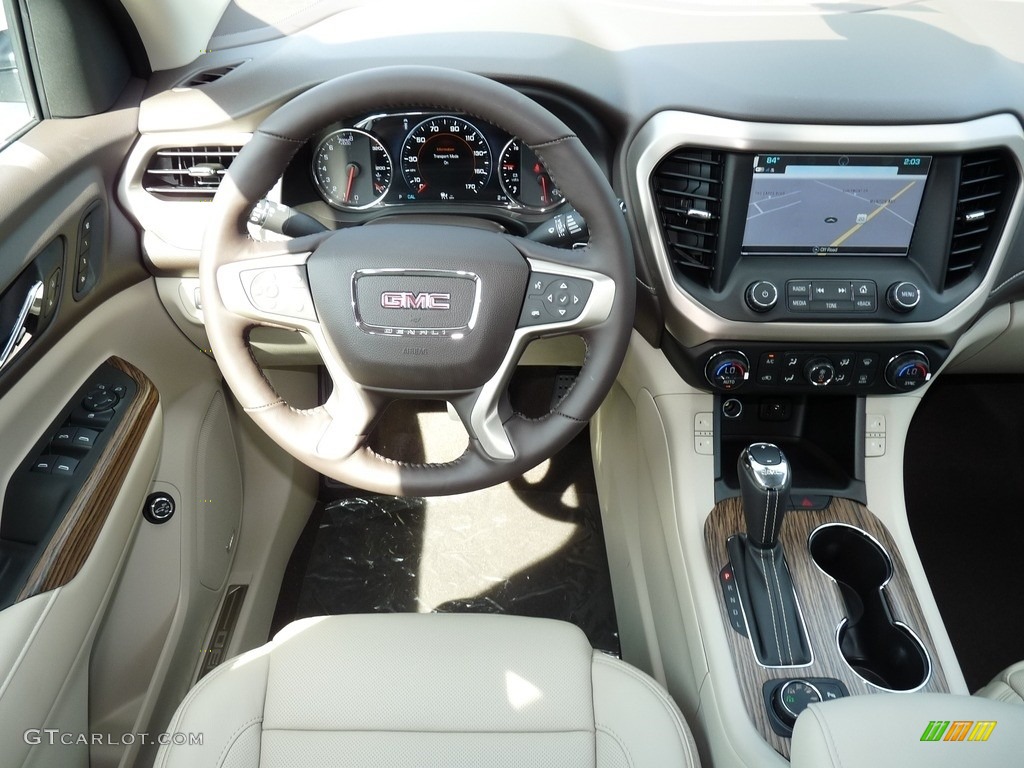 2017 GMC Acadia Denali AWD Dashboard Photos