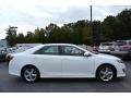 Super White - Camry SE Photo No. 2