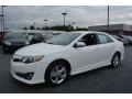 Super White - Camry SE Photo No. 7